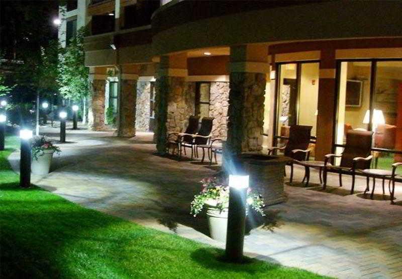 Courtyard Pittsburgh Monroeville Exterior photo